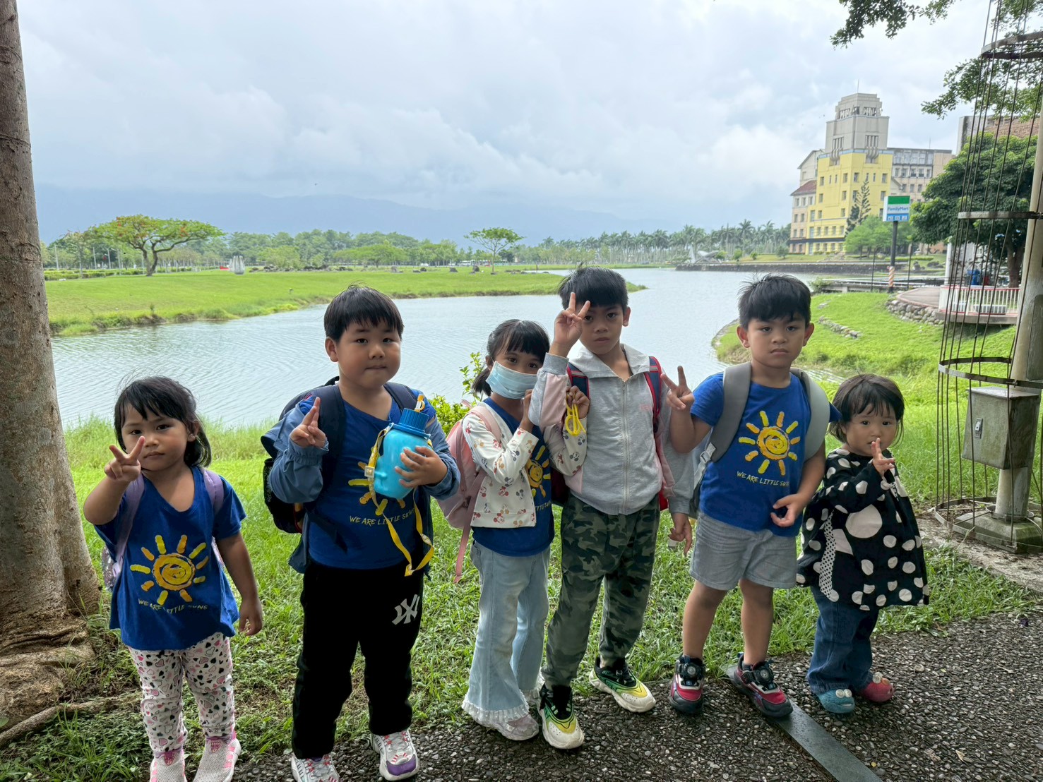 https://xc.hlc.edu.tw/~sulps_www/uploads/tadgallery/2026_05_27/5812_LINE_ALBUM_20260508 校外教學_260527_87.jpg 